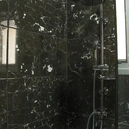 بيت ضيافة Polymnia Luxury 3*