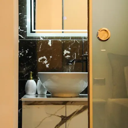 Polymnia Luxury Pensjonat 3*